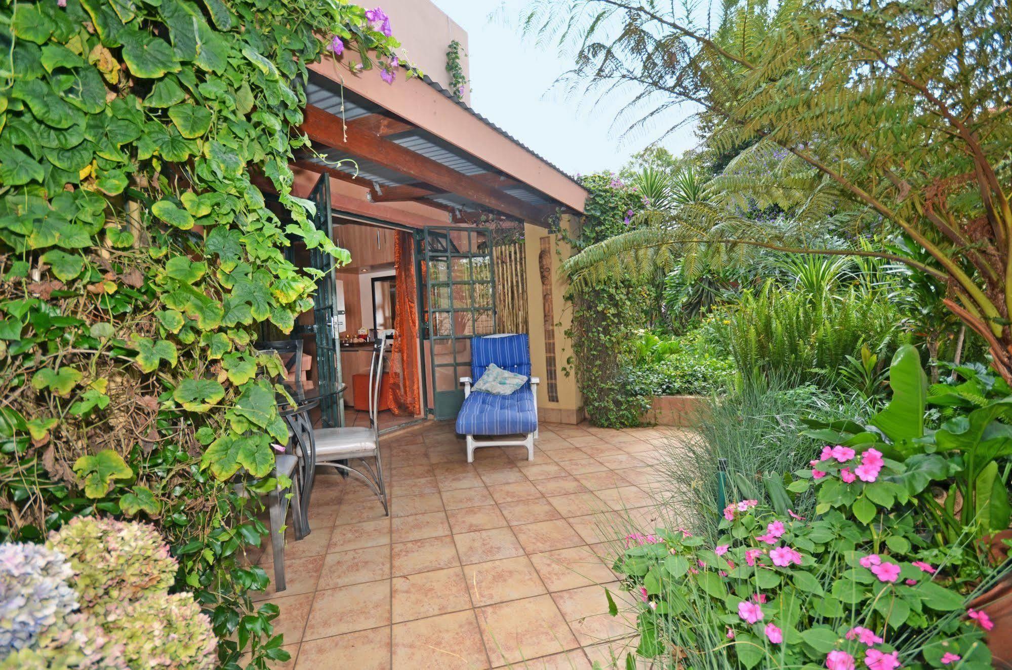 Cherry Tree Cottage B&B Linden Joanesburgo Exterior foto